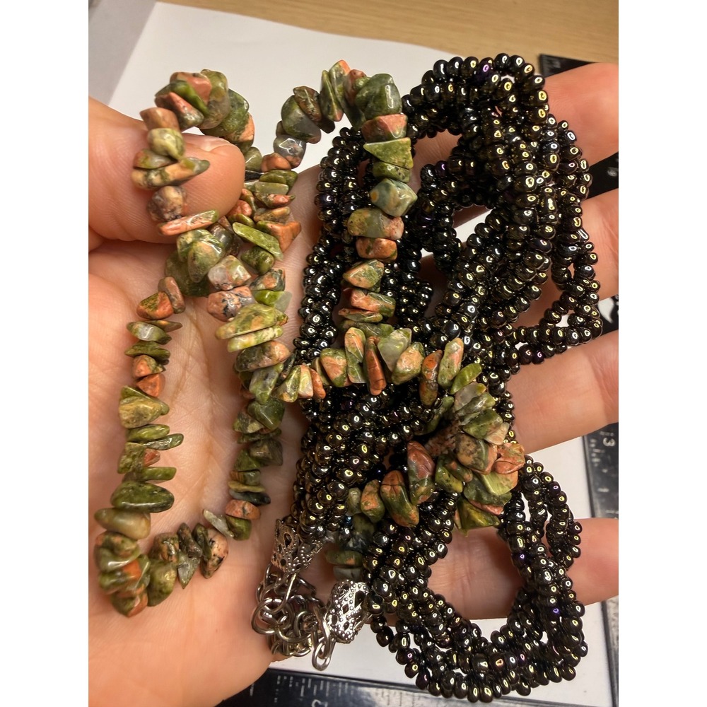 Unakite Chip Stone and Dark Seed Bead Multi-Strand Twisted Necklace Boho Green